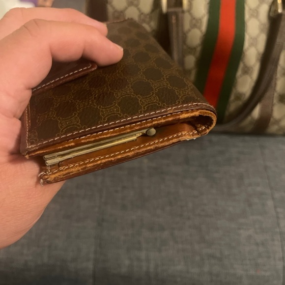 Vintage Celine Kisslock wallet - Picture 9 of 12
